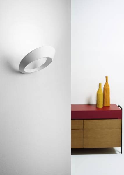 wandlampe-wandleuchte-applique-rund-olo-sforzin-urban-lighting-licht-indirekt-diffus-weiß