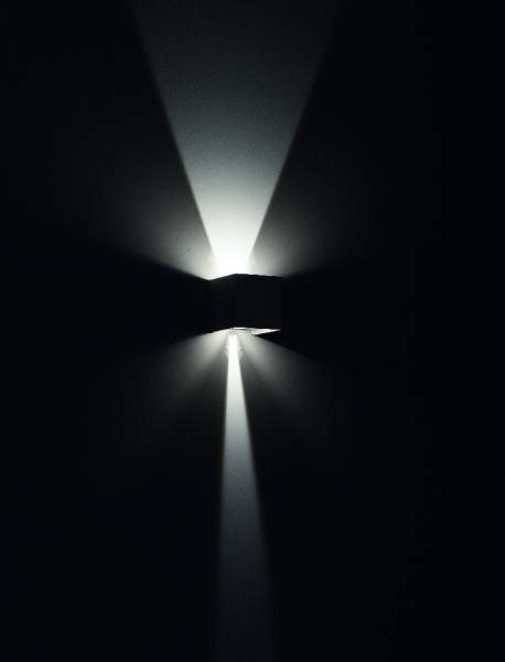 LED-Wandleuchte Cubetto Licht up/down